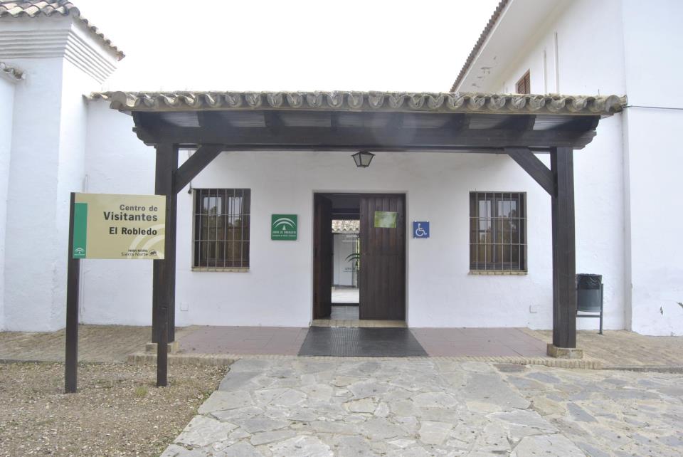Centro de Visitantes El Robledo