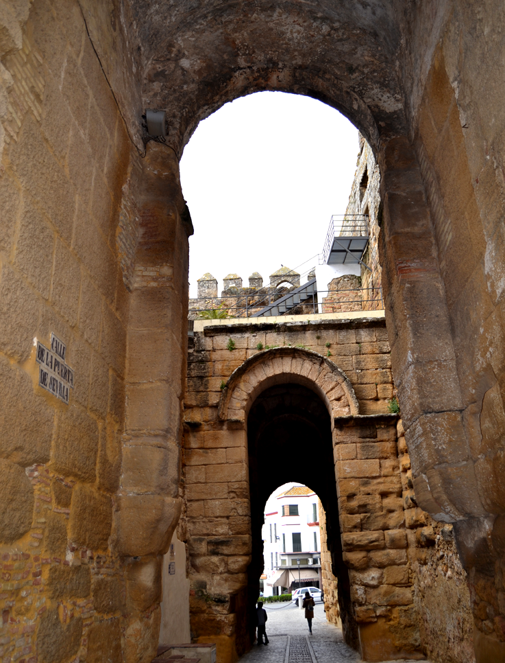 Alcázar de la Puerta de Sevilla