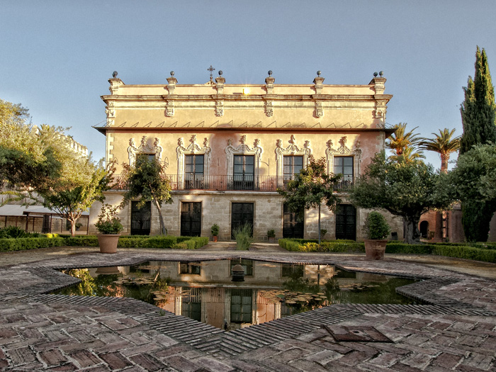 Conjunto Monumental del Alcázar de Jerez y Cámara Oscura