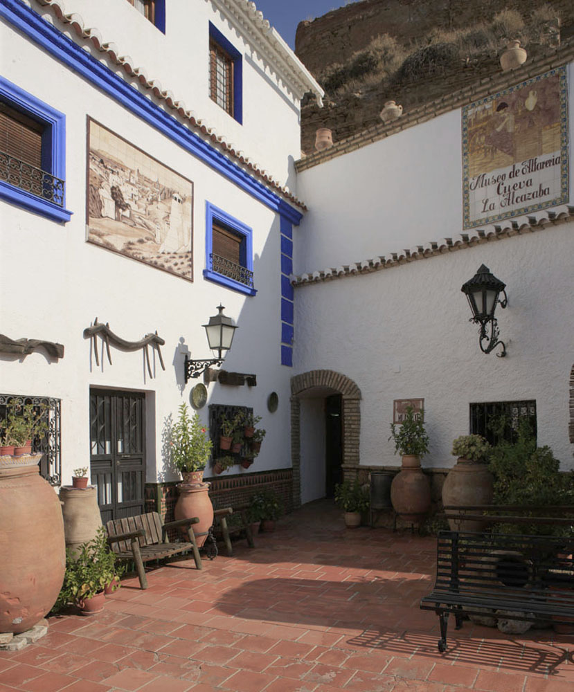 Arriba 33+ Imagen de fondo cuevas de guadix centro de interpretación- cueva museo Cena hermosa