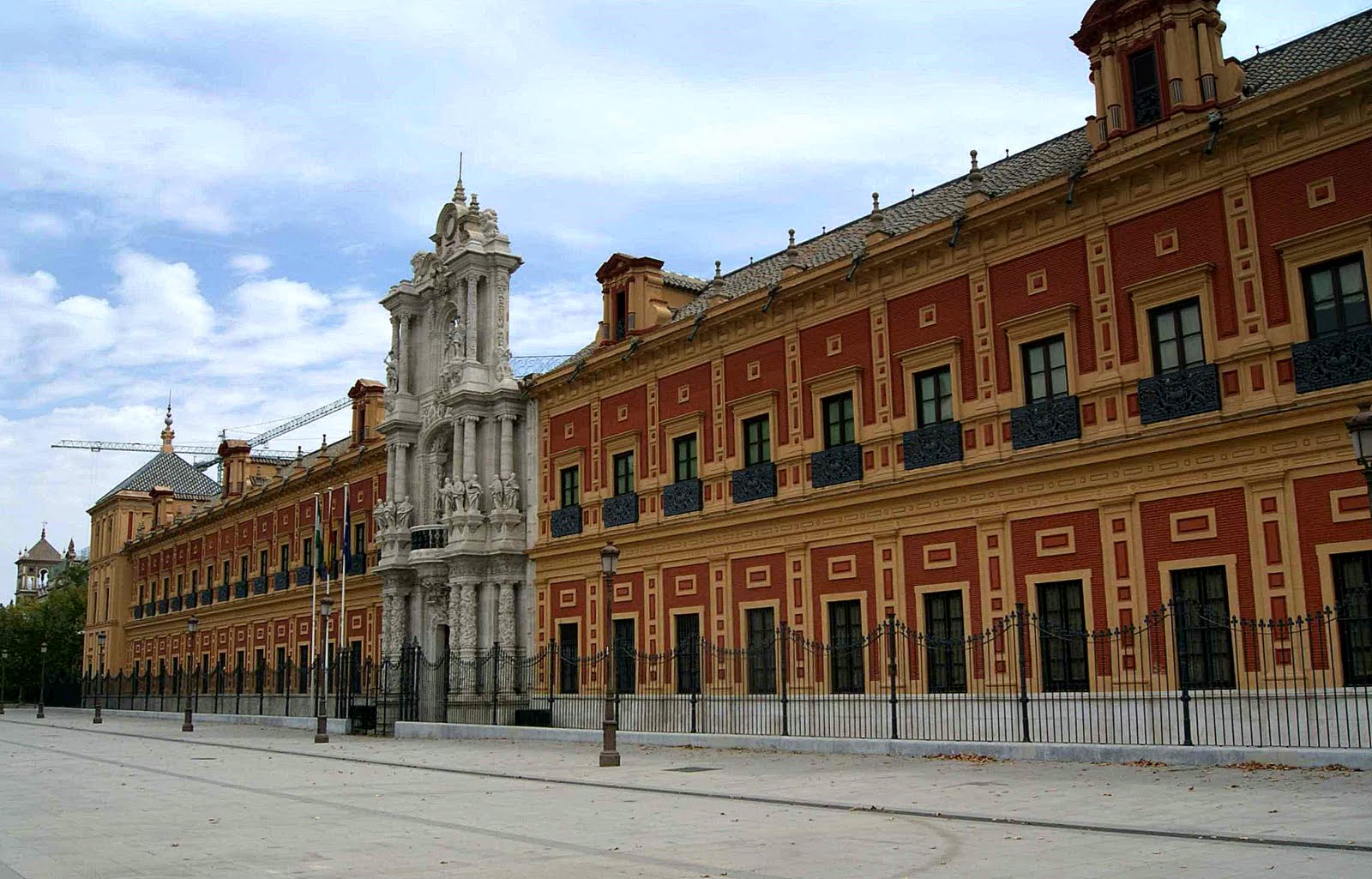 El Palacio de Hierro Historical Marker