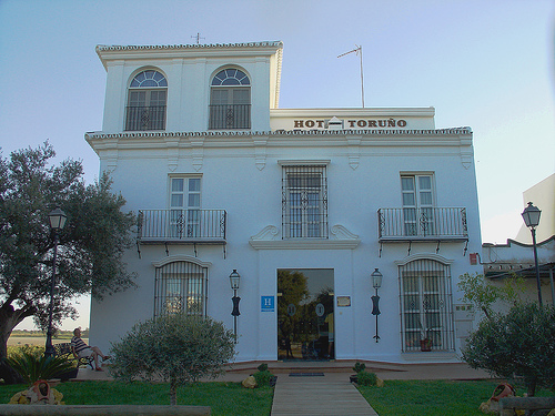 Hotel Toruño