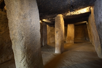 Caves, Dolmens, Cities: Cádiz, Málaga
