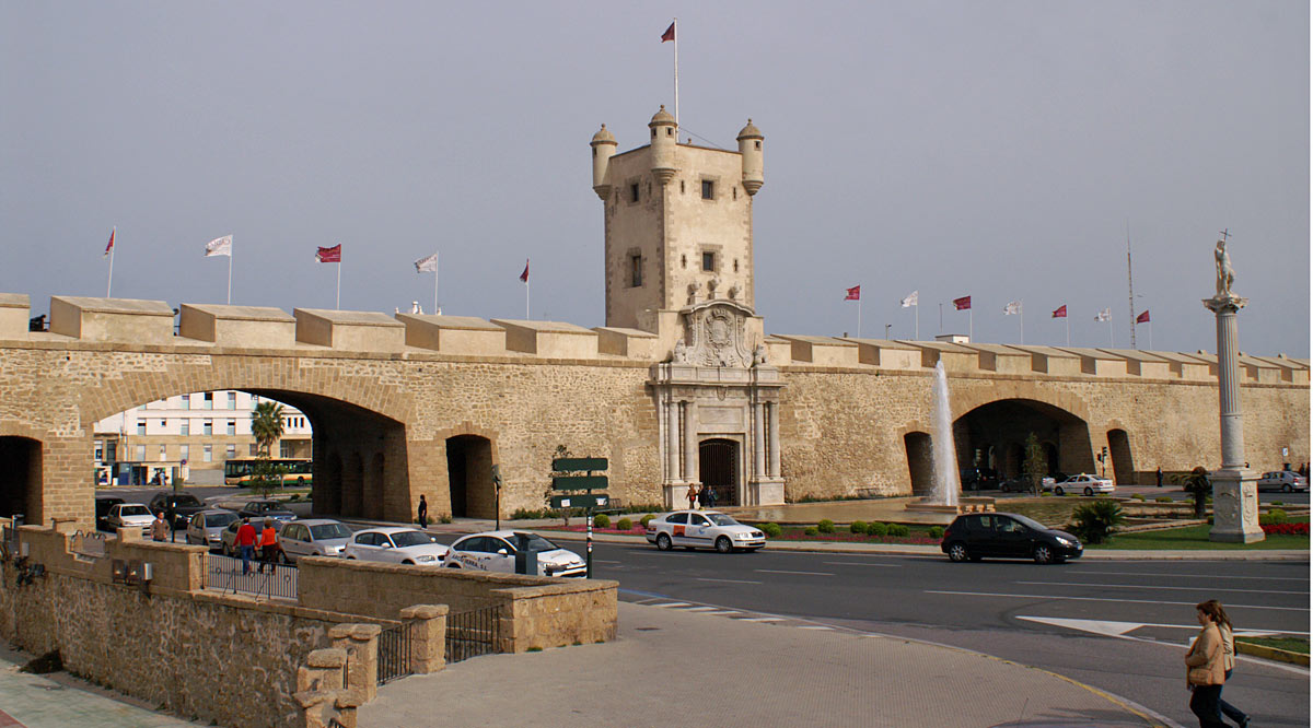 Murallas de Puerta Tierra - Official Andalusia tourism website