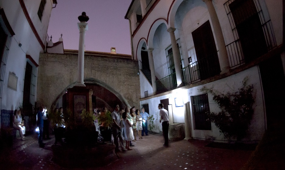 Visita nocturna al Hospital de la Caridad