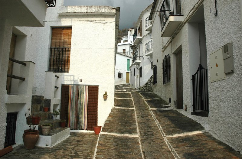 Alpujarra de Granada - Calles de Pampaneira 