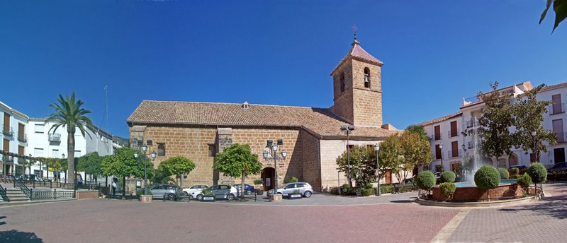 Valdepeñas de Jaén - Plaza de la Constitución