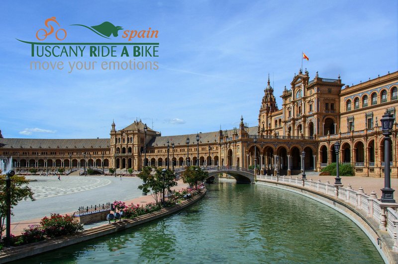 Hamelin: Sevilla en bici - Actividad  (Sevilla)