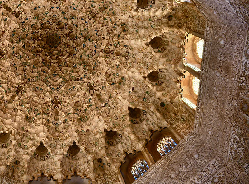 image_203839_jpeg_800x600_q85.jpg Alhambra de Granada, un lugar construido para la luz 