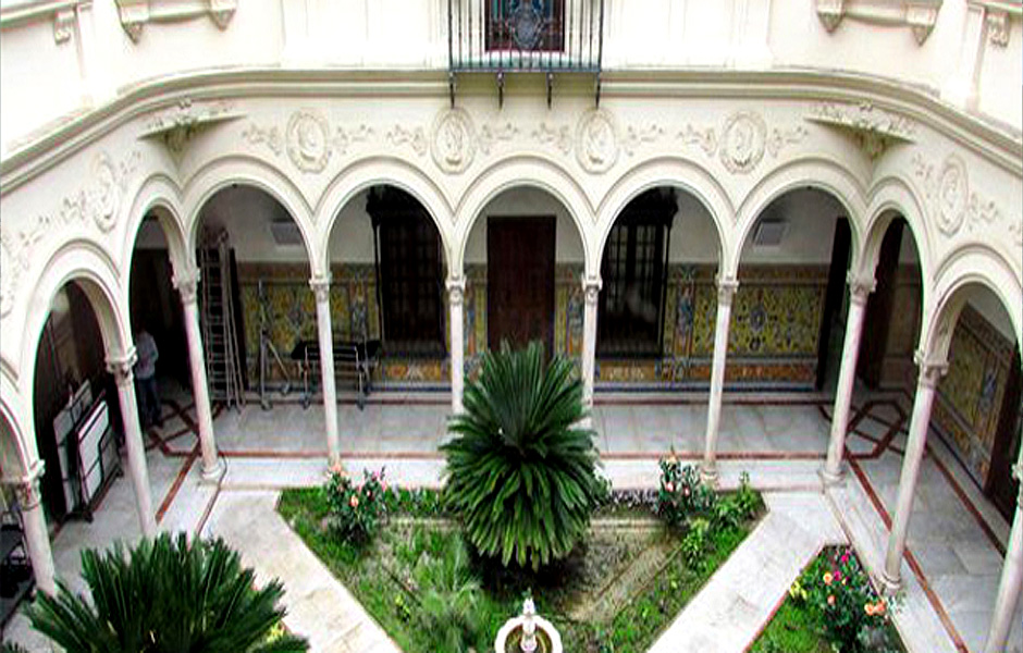 House-Palace of Los Monsalves