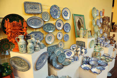 Guadix pottery