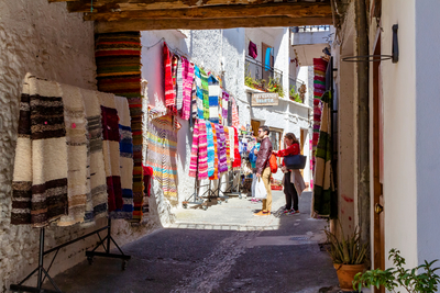 The fabric that weaves the history of the Alpujarras