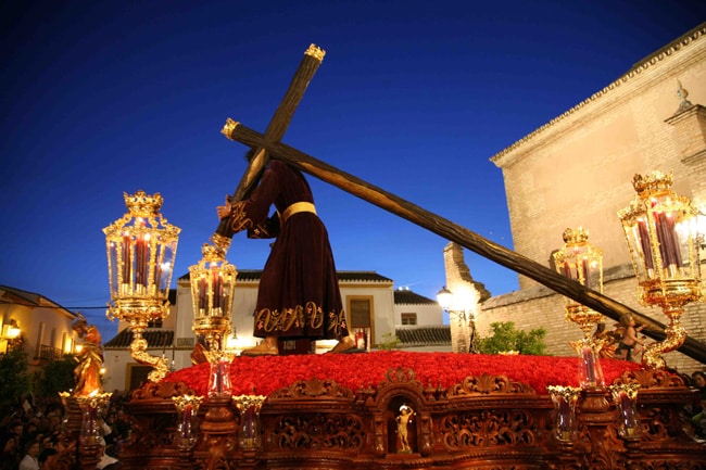 Semana Santa Salteras