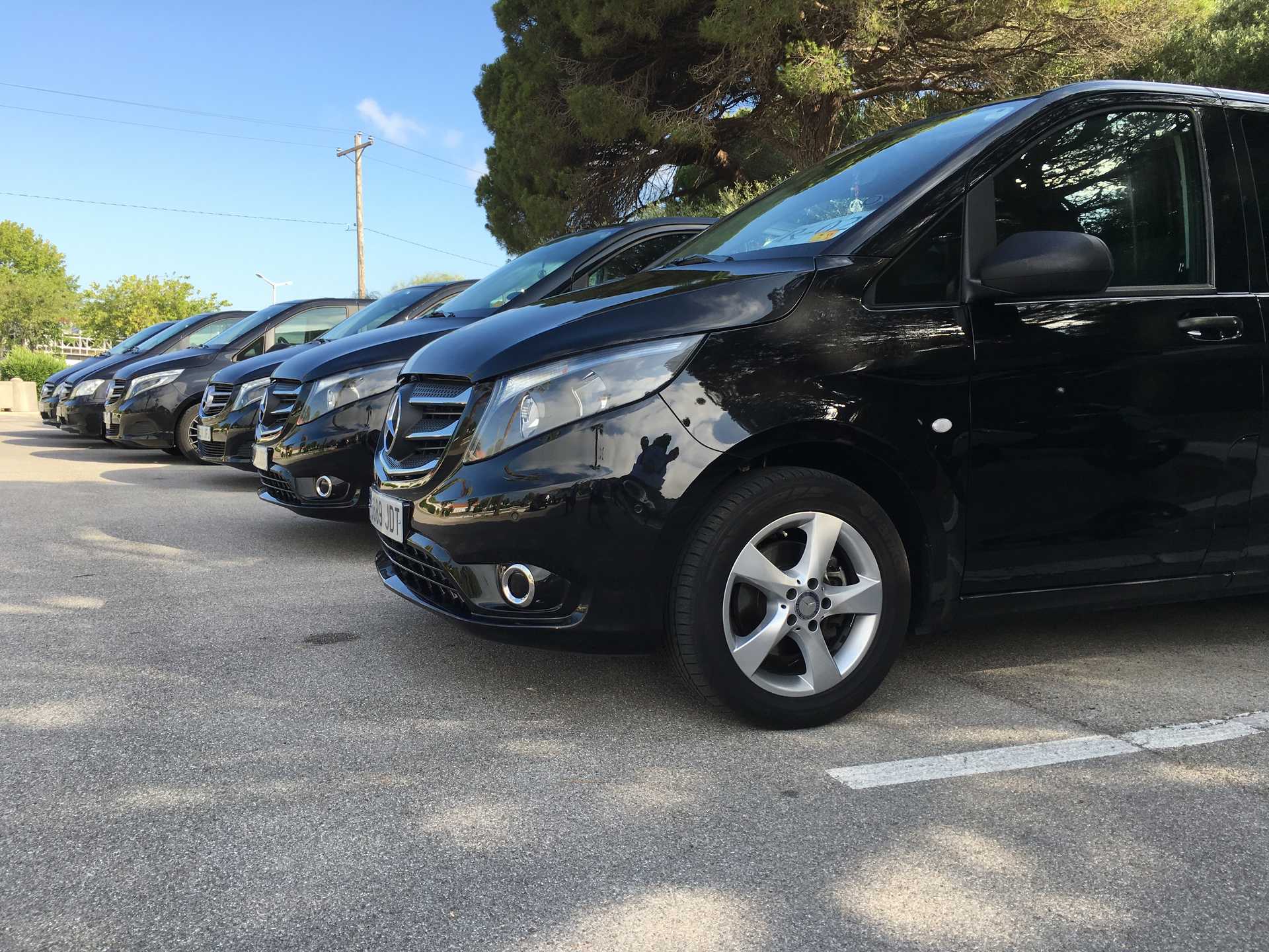 Alquiler de minivan premium con conductor en Sevilla