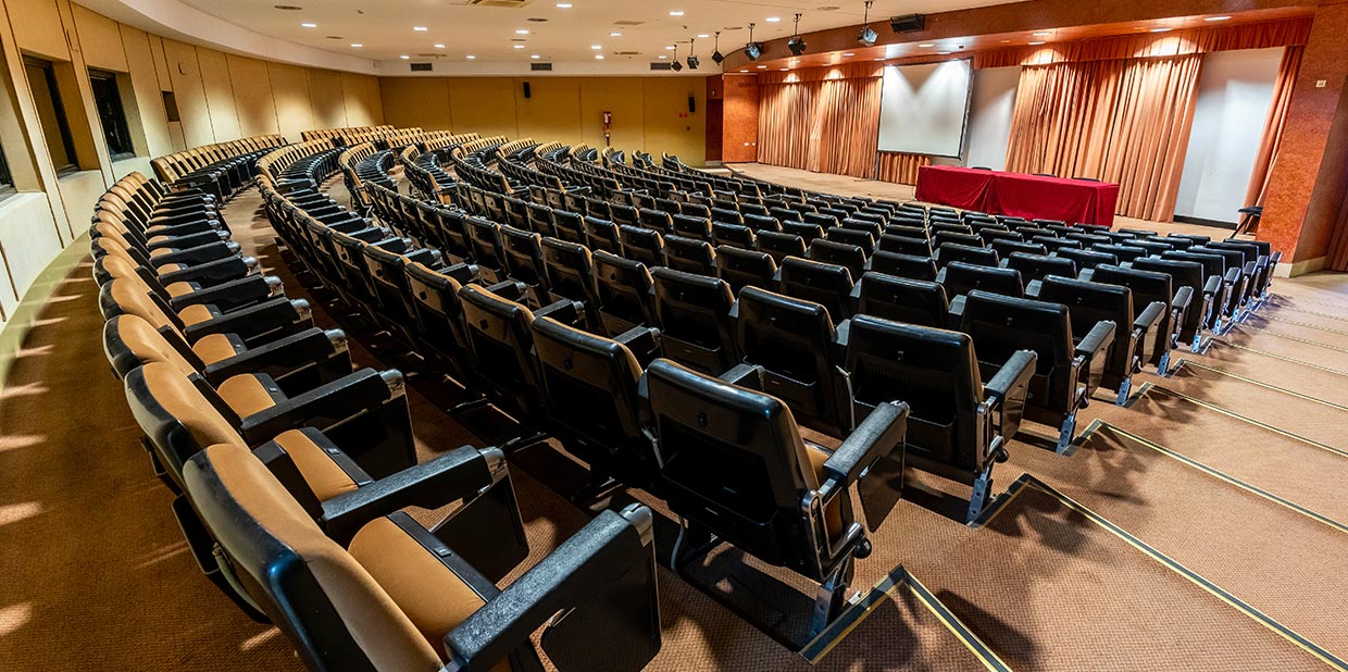 Auditorio Itálica (FIBES I)