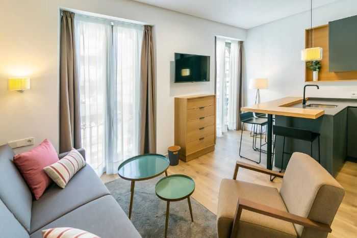 Aquitania Home Suites Apartments
