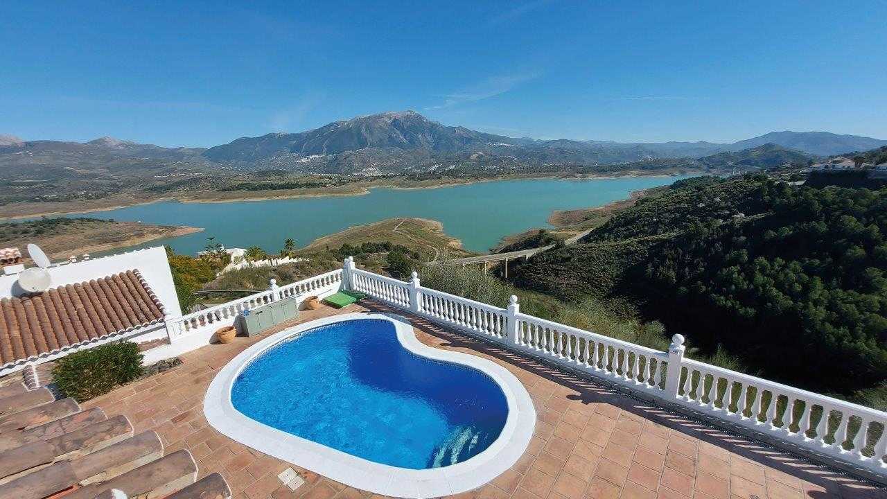 Casa VIVAndalusia, private pool and phenomenal views