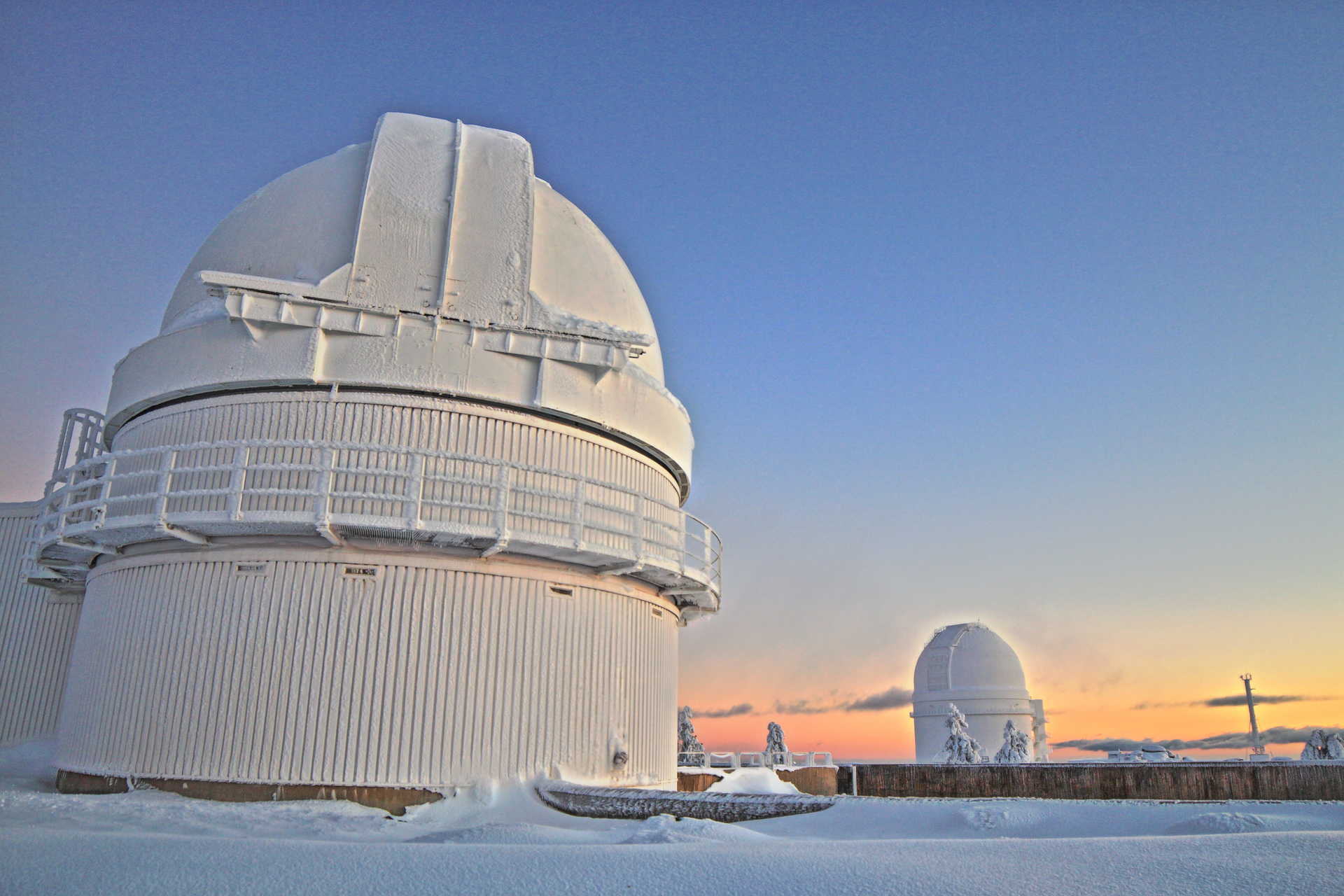 Conoce el Cosmos desde Andalucía. Turismo astronómico y científico.