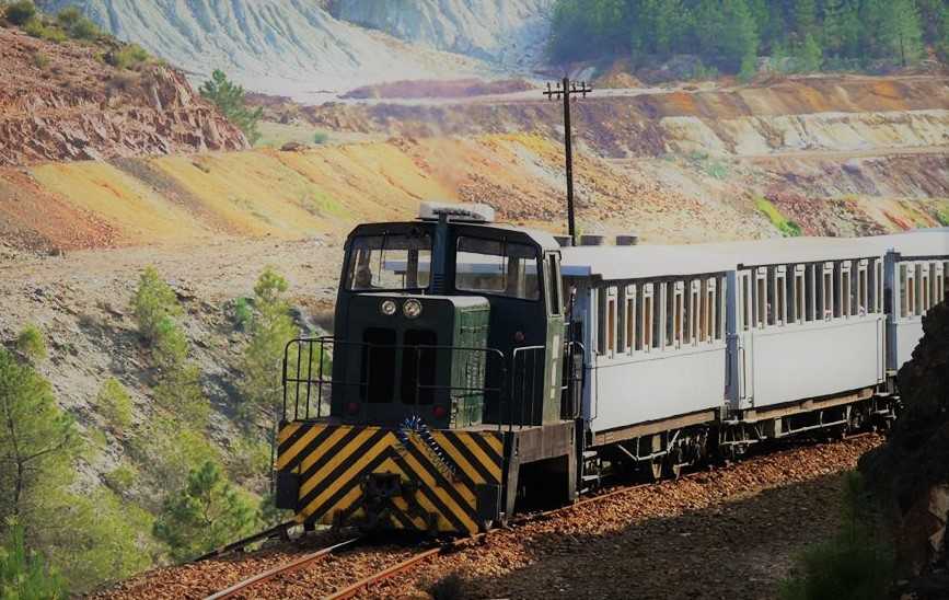 Tren turístico minero
