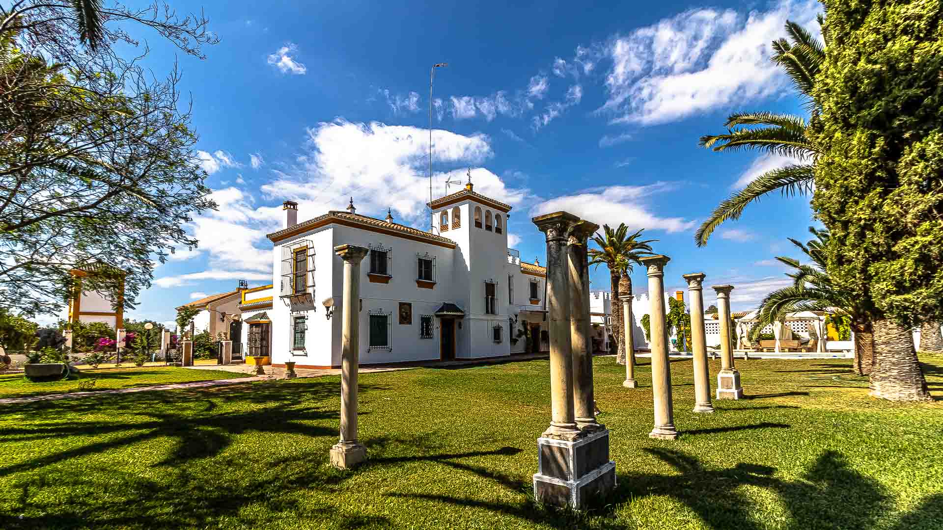 Hacienda El Corchuelo Country House Lodge