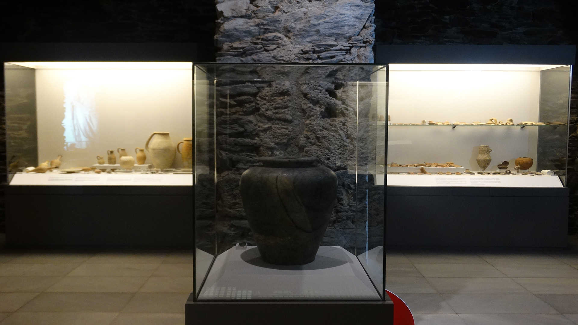 Museo Arqueológico Cueva de Siete Palacios