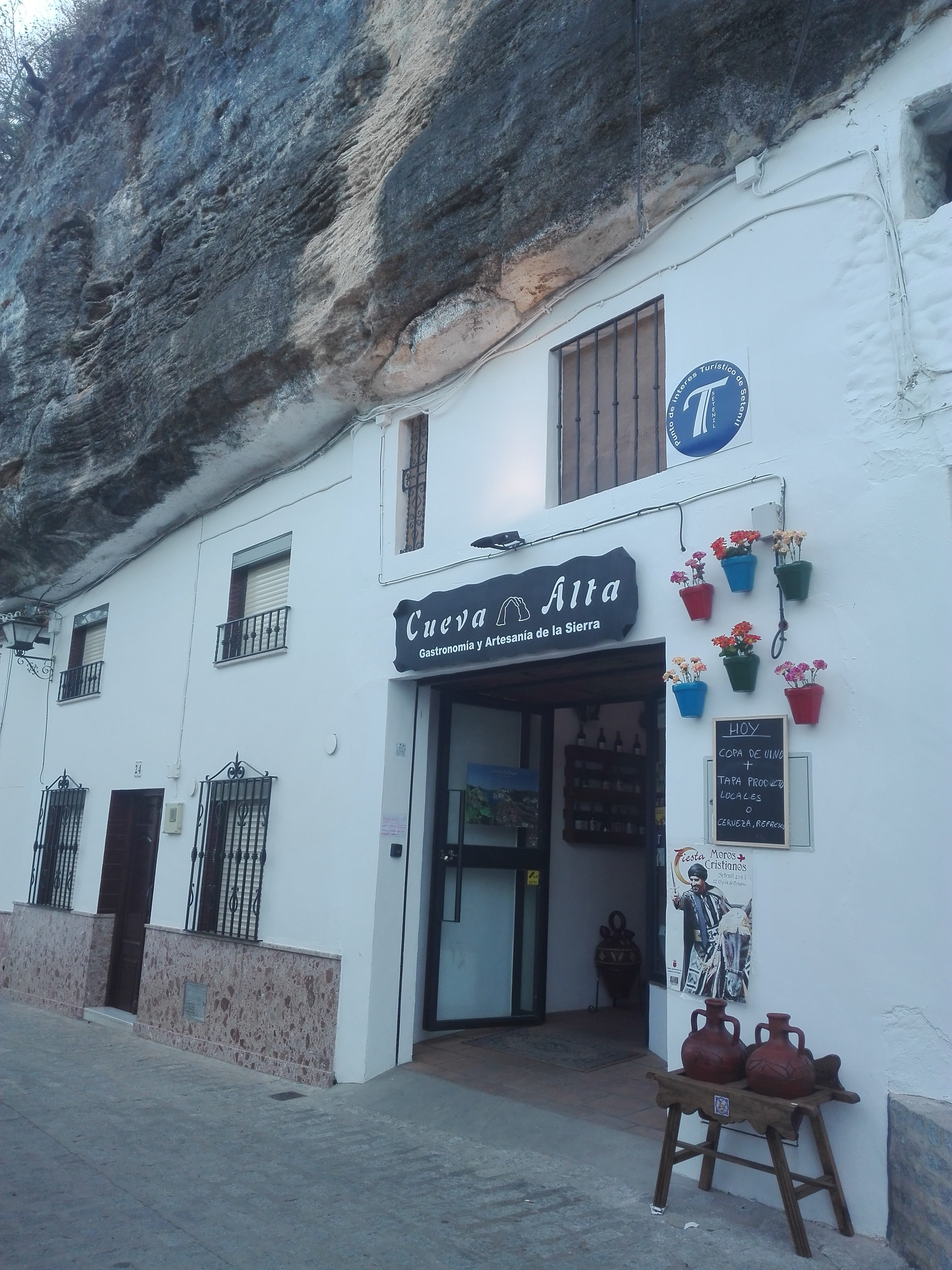Cueva Alta