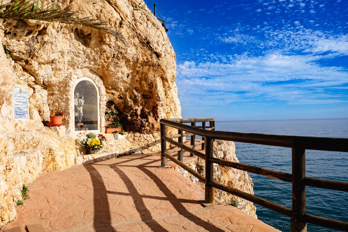 Santuario Virgen del Carmen La Cala del Moral