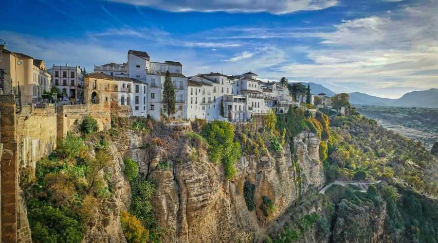 Excursión a Ronda y Setenil de las Bodegas desde Málaga