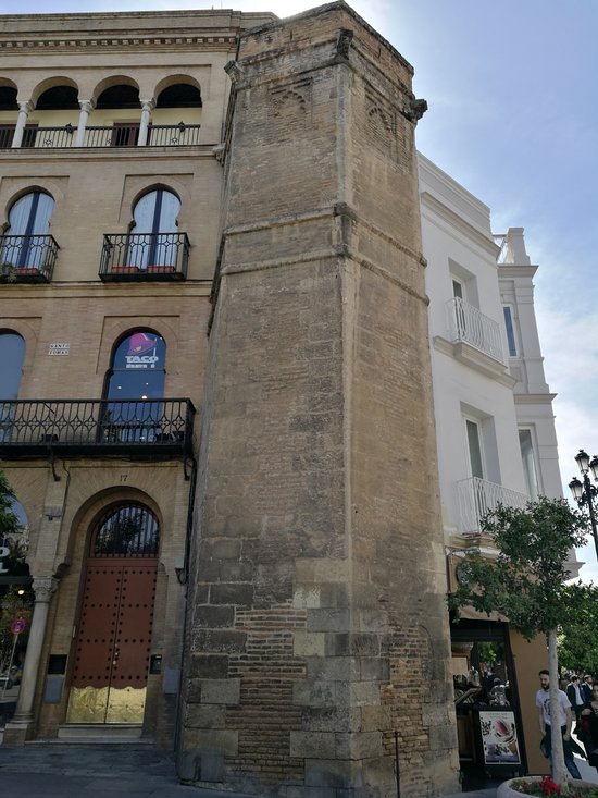 Torre Abdelaziz