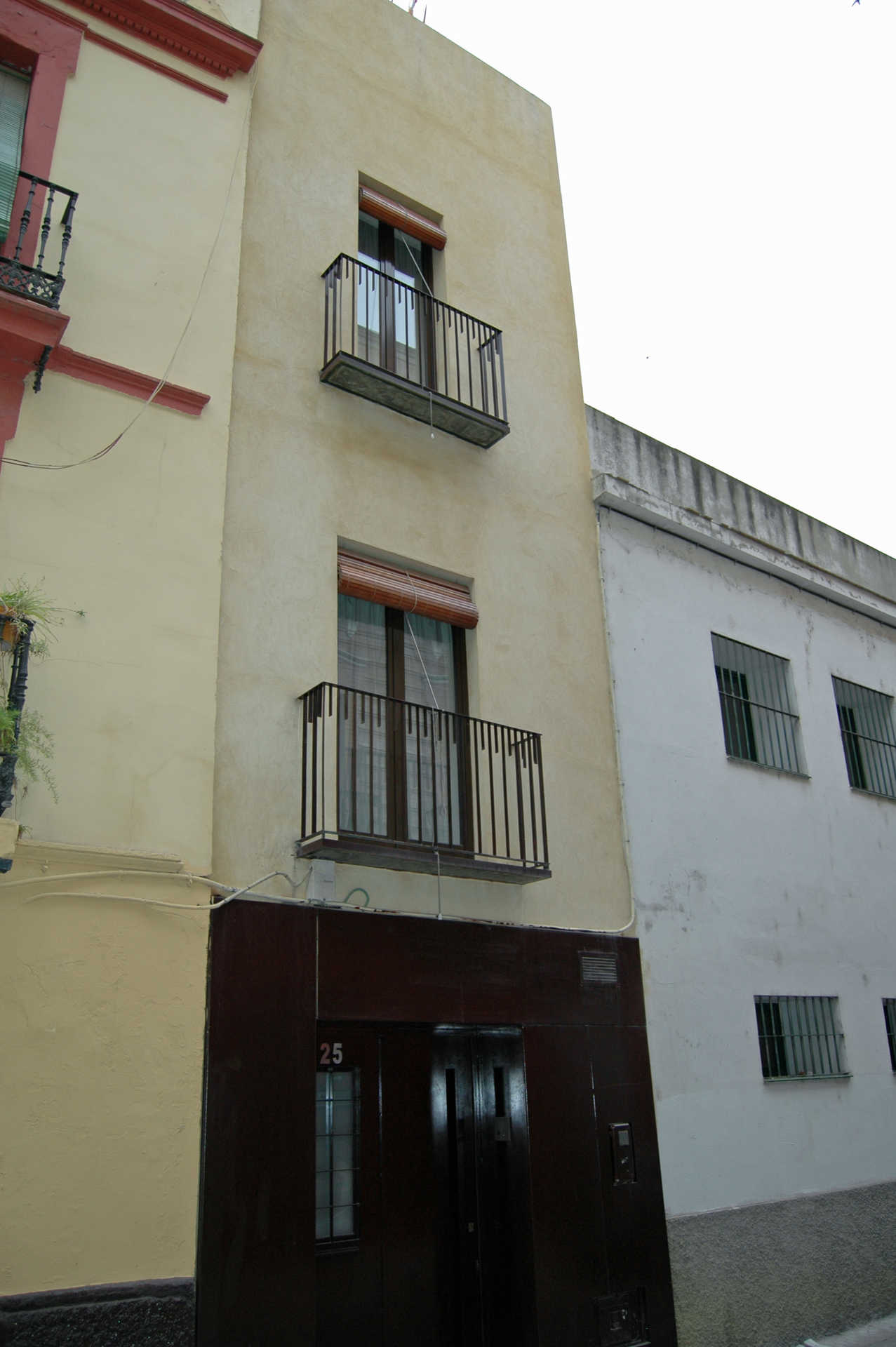 Alhóndiga Tourist Apartment