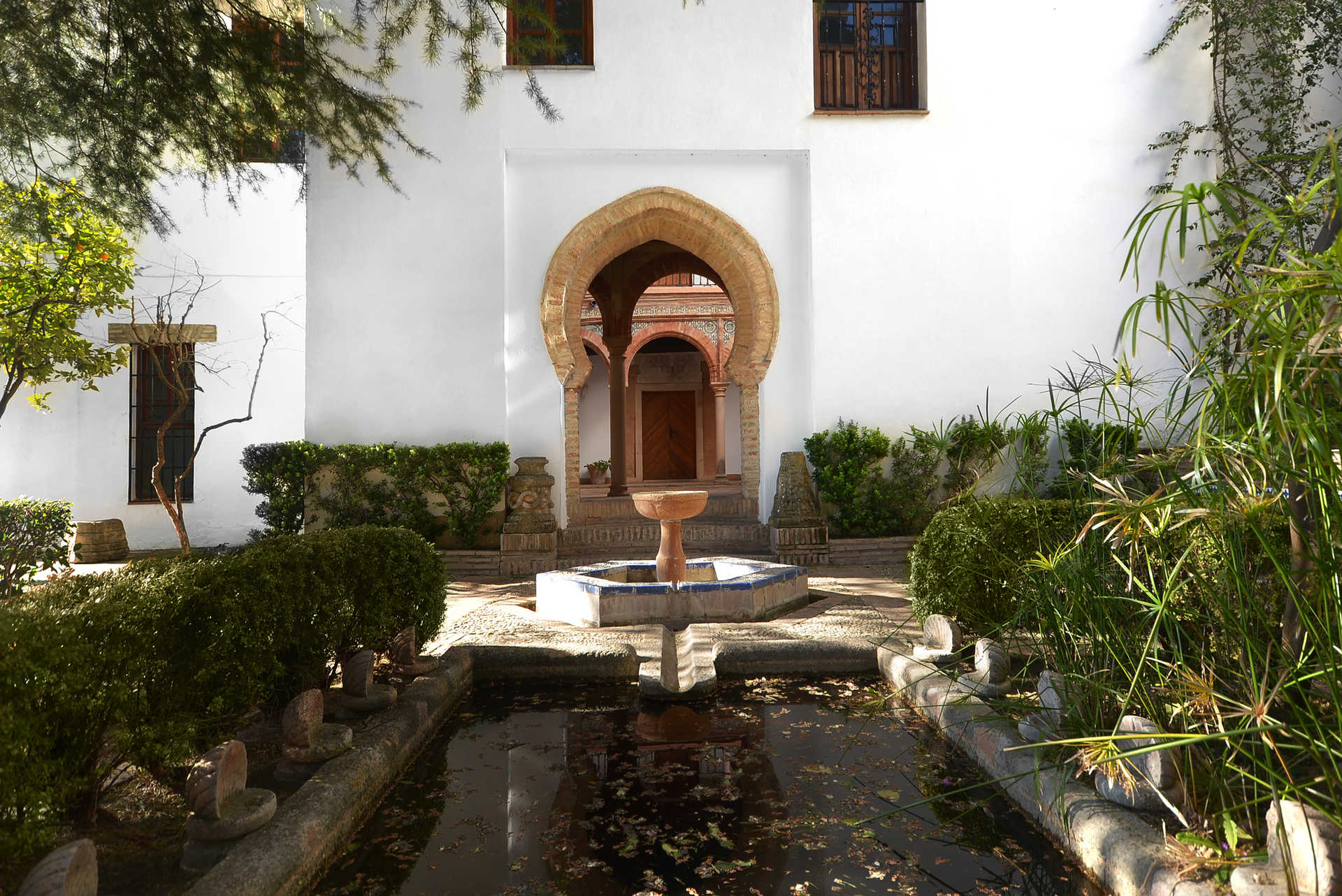 Visita a Jardines del Palacio Mondragón en Ronda