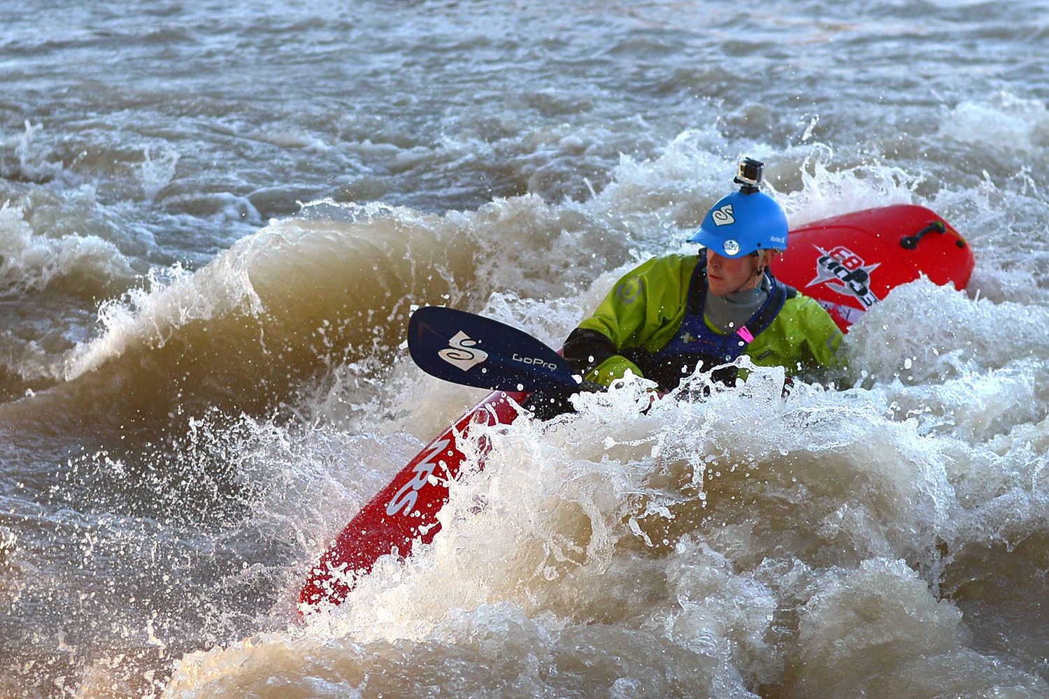 Deporte Kayak y rafting por el rio Genil en Ecija.JPG